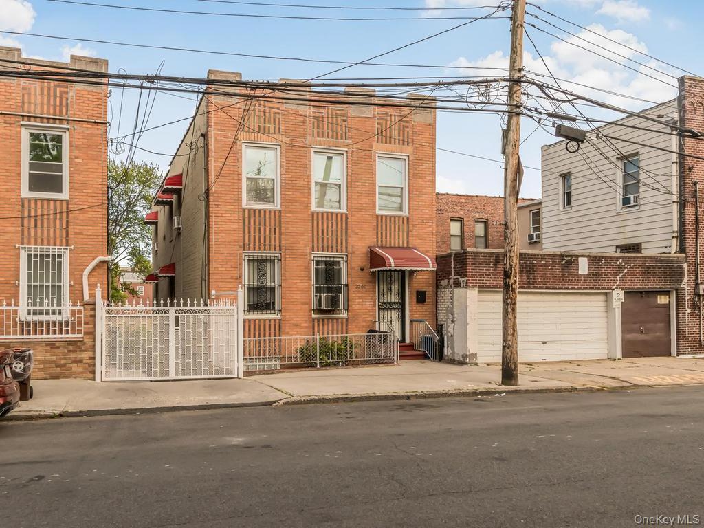 Single Family Holland  Bronx, NY 10467, MLS-989978-2