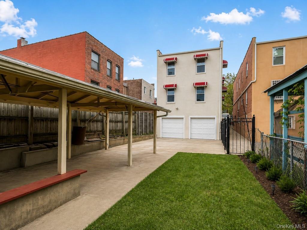Single Family Holland  Bronx, NY 10467, MLS-989978-22