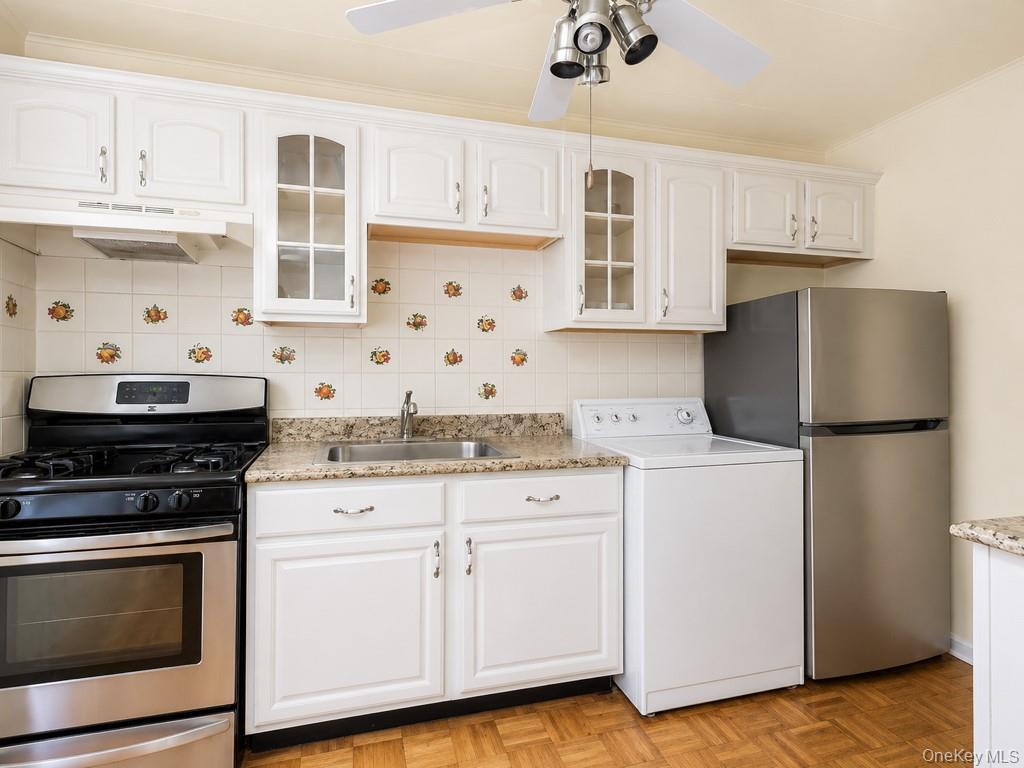 Single Family Holland  Bronx, NY 10467, MLS-989978-4