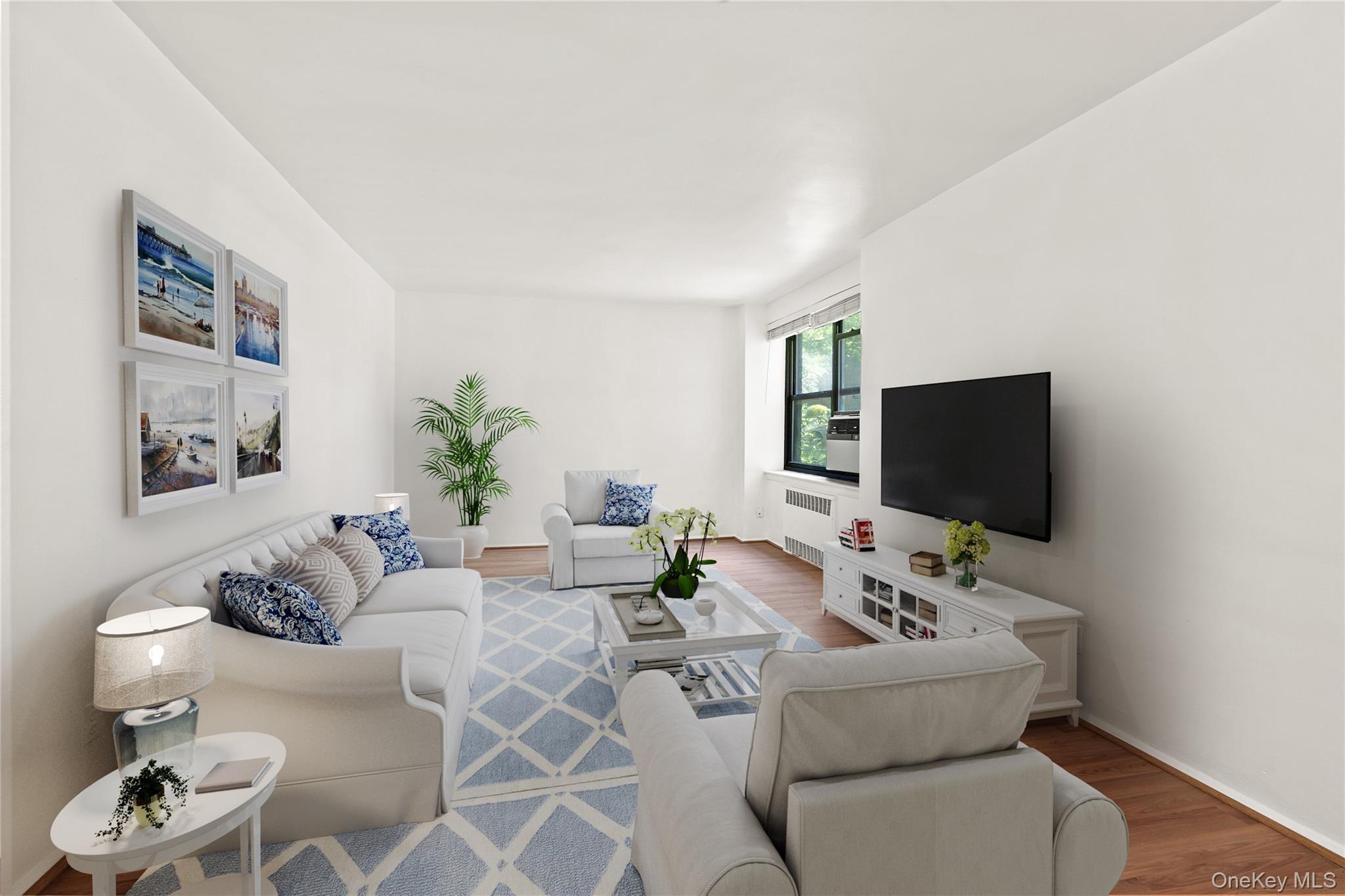 Coop in New York - 28th  Queens, NY 11354