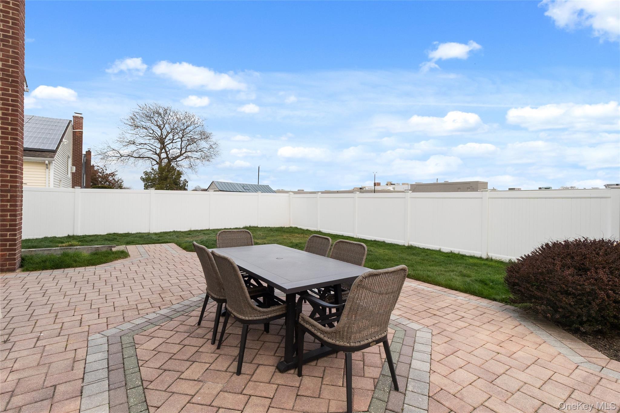 Single Family Pratt  Suffolk County, NY 11704, MLS-989982-22