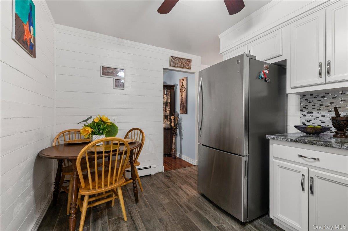 Single Family Maple  Nassau County, NY 11553, MLS-989990-16