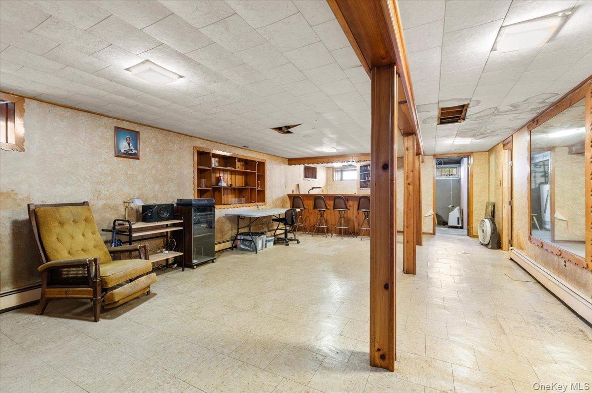 Single Family Maple  Nassau County, NY 11553, MLS-989990-17