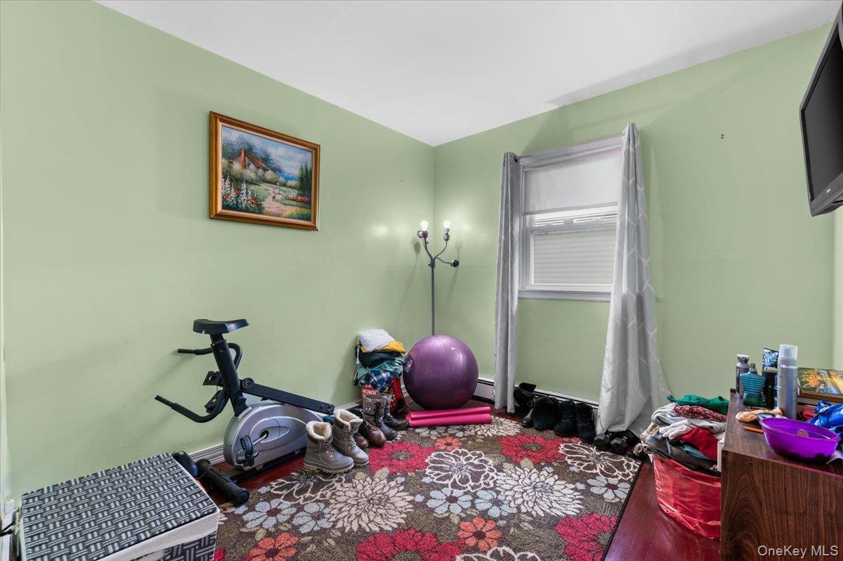 Single Family Maple  Nassau County, NY 11553, MLS-989990-9