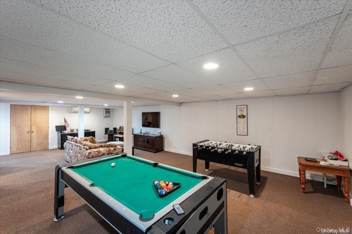 Single Family Van Scoys Path W Suffolk County, NY 11937, MLS-990024-14