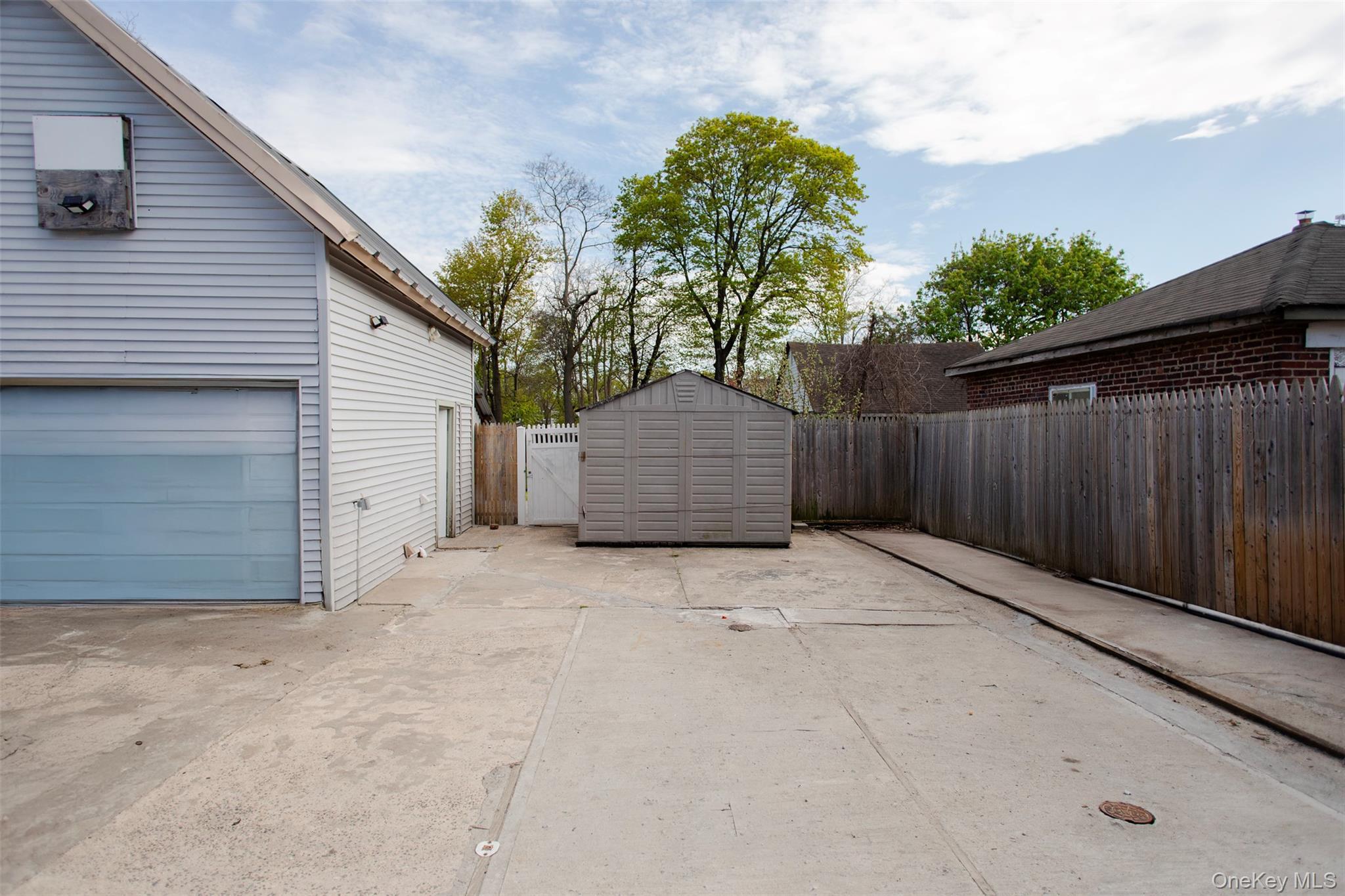 Single Family Brightside  Suffolk County, NY 11722, MLS-990030-24