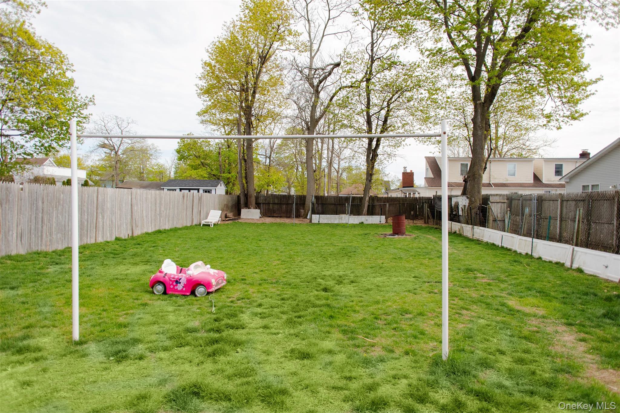 Single Family Brightside  Suffolk County, NY 11722, MLS-990030-25