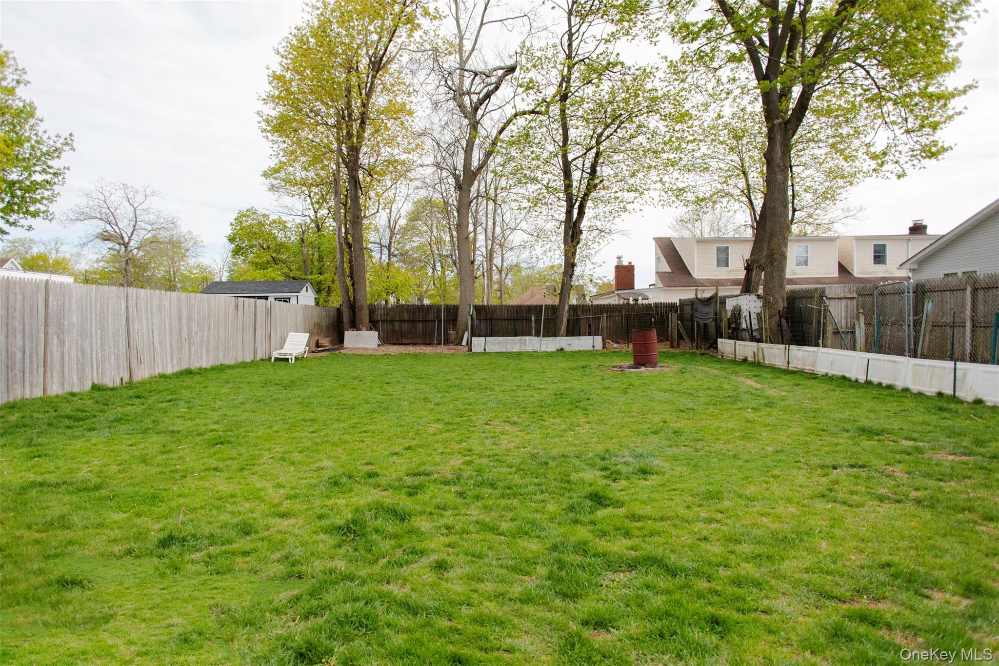 Single Family Brightside  Suffolk County, NY 11722, MLS-990030-26