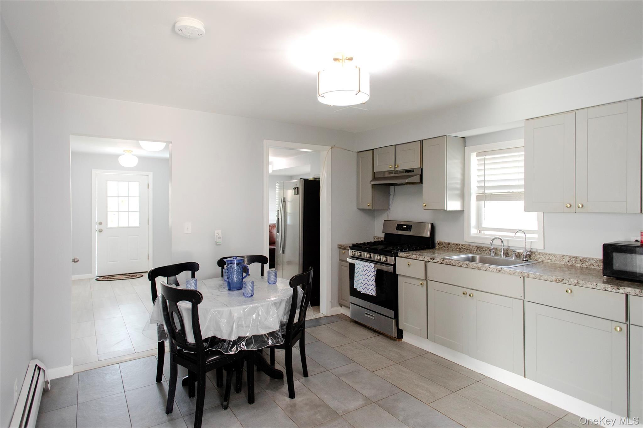 Single Family Brightside  Suffolk County, NY 11722, MLS-990030-4