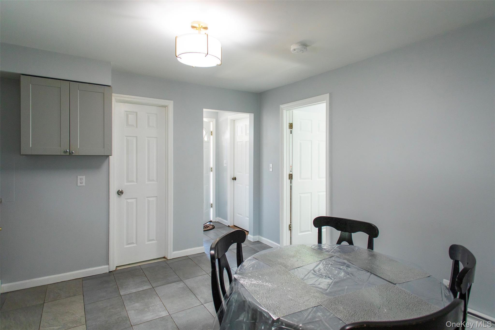 Single Family Brightside  Suffolk County, NY 11722, MLS-990030-7