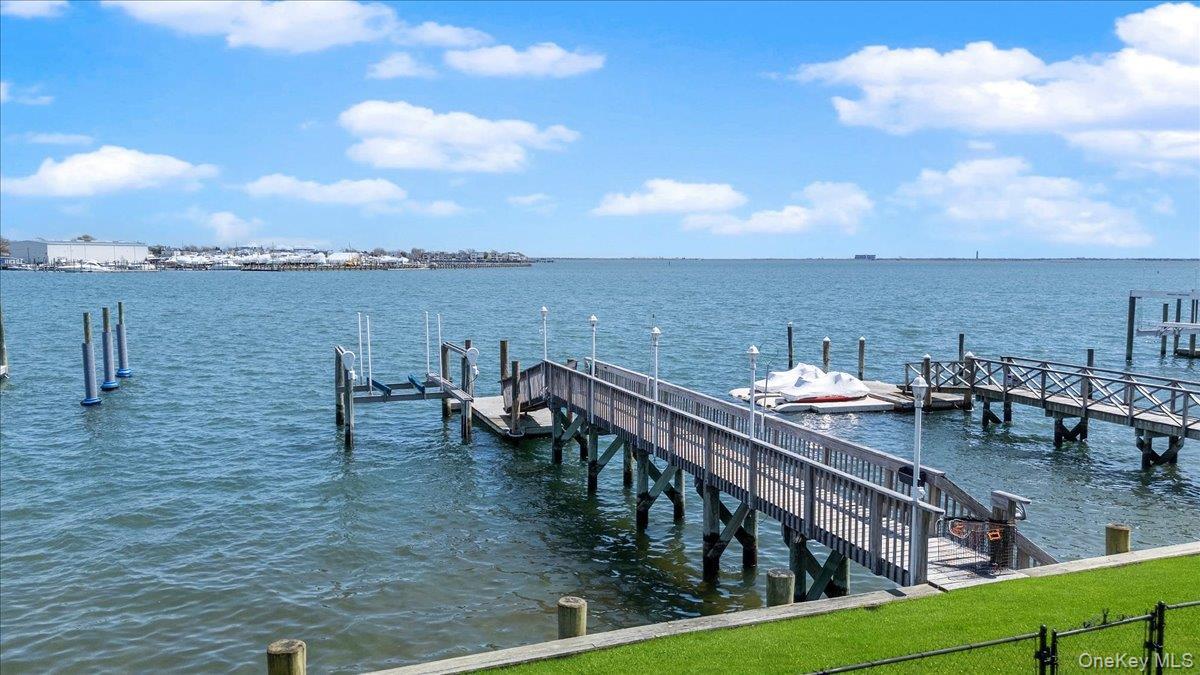 Single Family Shore Drive Nassau County, NY 11566, MLS-990032-2