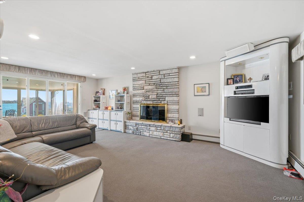 Single Family Shore Drive Nassau County, NY 11566, MLS-990032-20