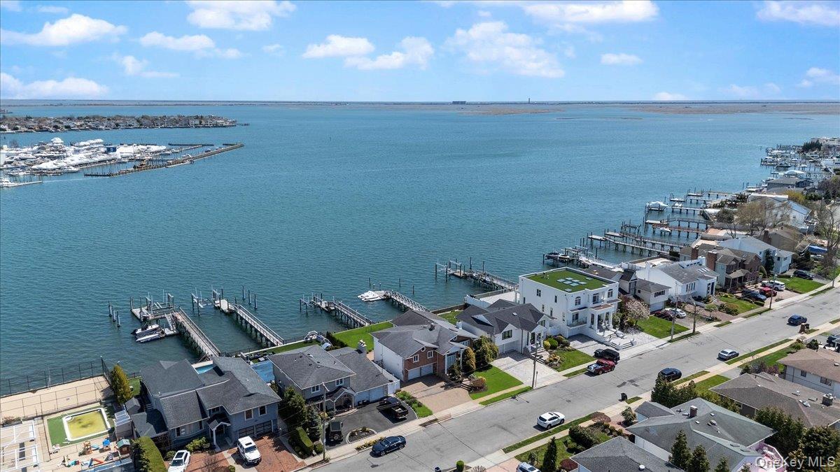 Single Family Shore Drive Nassau County, NY 11566, MLS-990032-30