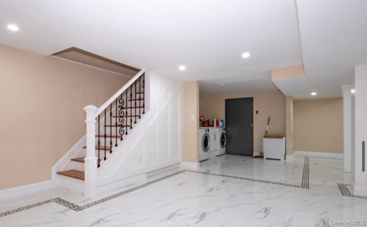 Single Family Van Zandt Avenue Queens, NY 11362, MLS-990066-12