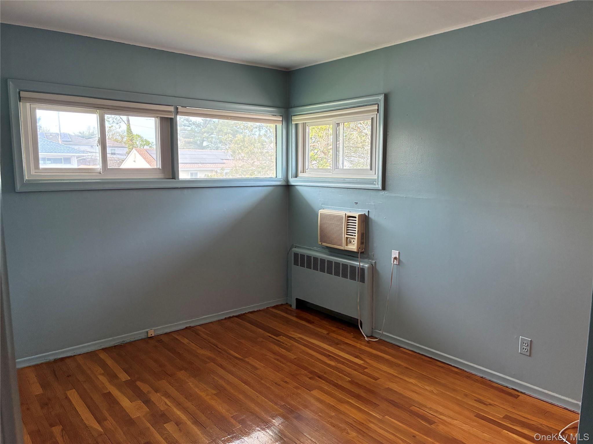 Single Family Stephen Marc  Nassau County, NY 11554, MLS-990069-10