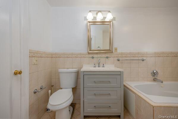 Single Family Selover  Queens, NY 11434, MLS-990071-18