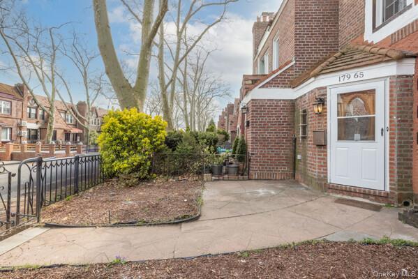 Single Family Selover  Queens, NY 11434, MLS-990071-5