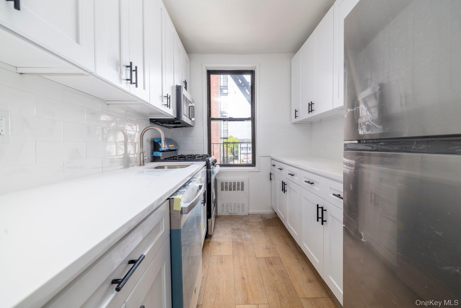 Coop Neilson Queens, NY 11691, MLS-990076-8