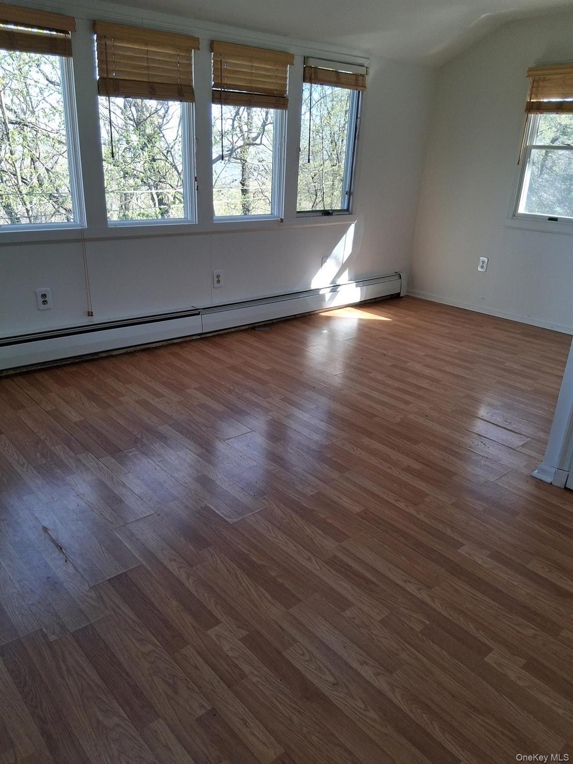 Single Family Oakwood  Orange County, NY 10950, MLS-990080-5