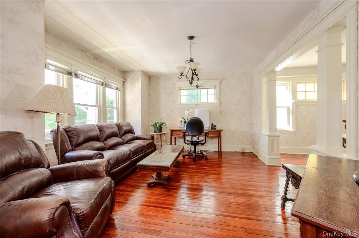 Single Family Davis Avenue  Staten Island, NY 10310, MLS-990086-4
