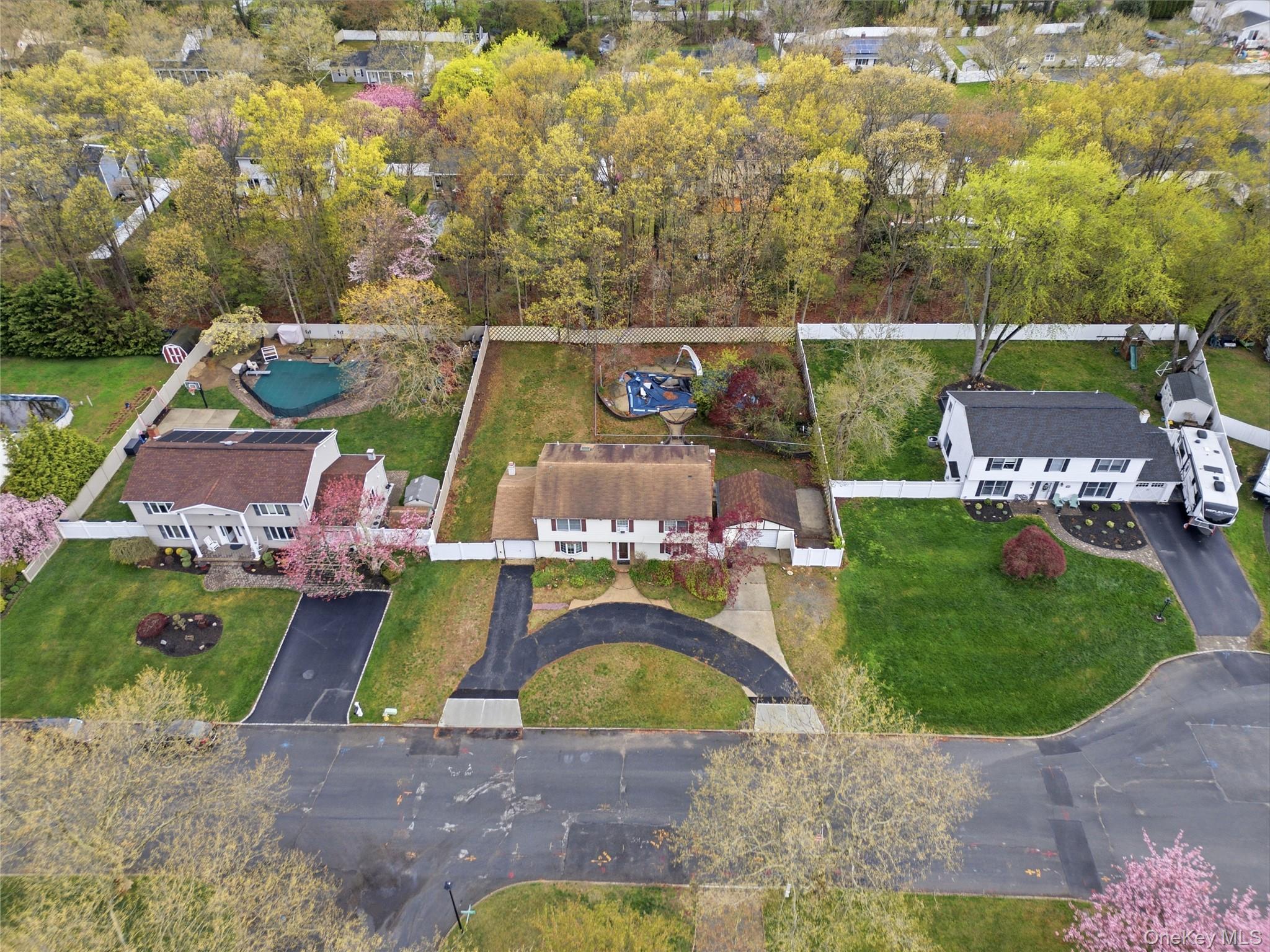 Single Family Millbury  Suffolk County, NY 11720, MLS-990090-2