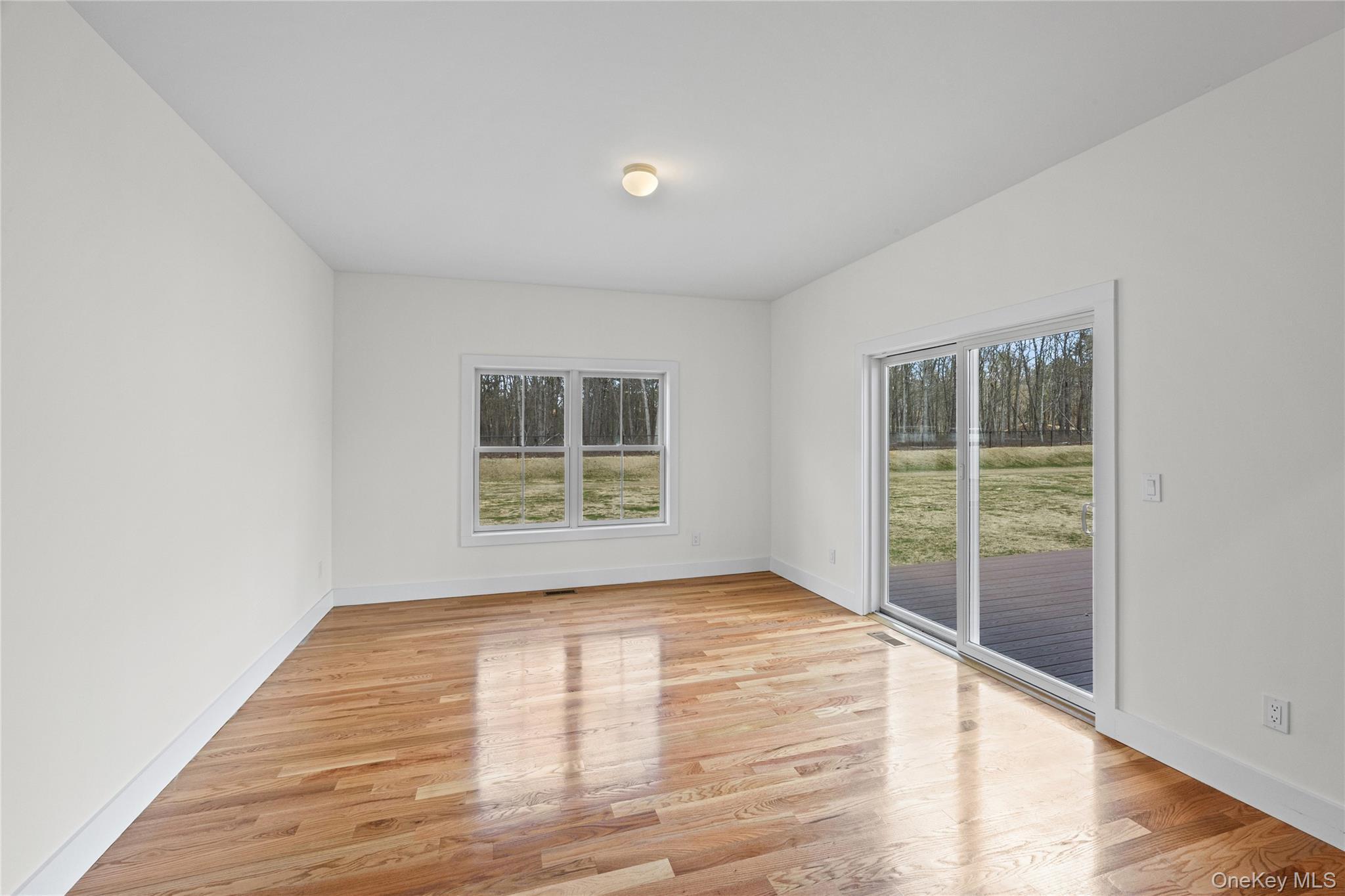 Single Family Jersey Avenue  Suffolk County, NY 11764, MLS-990098-20