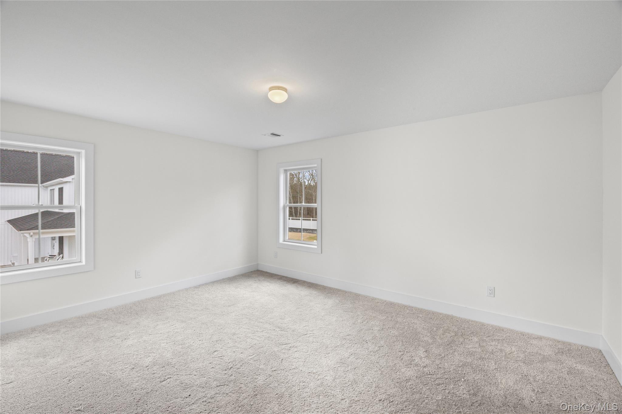 Single Family Jersey Avenue  Suffolk County, NY 11764, MLS-990098-33