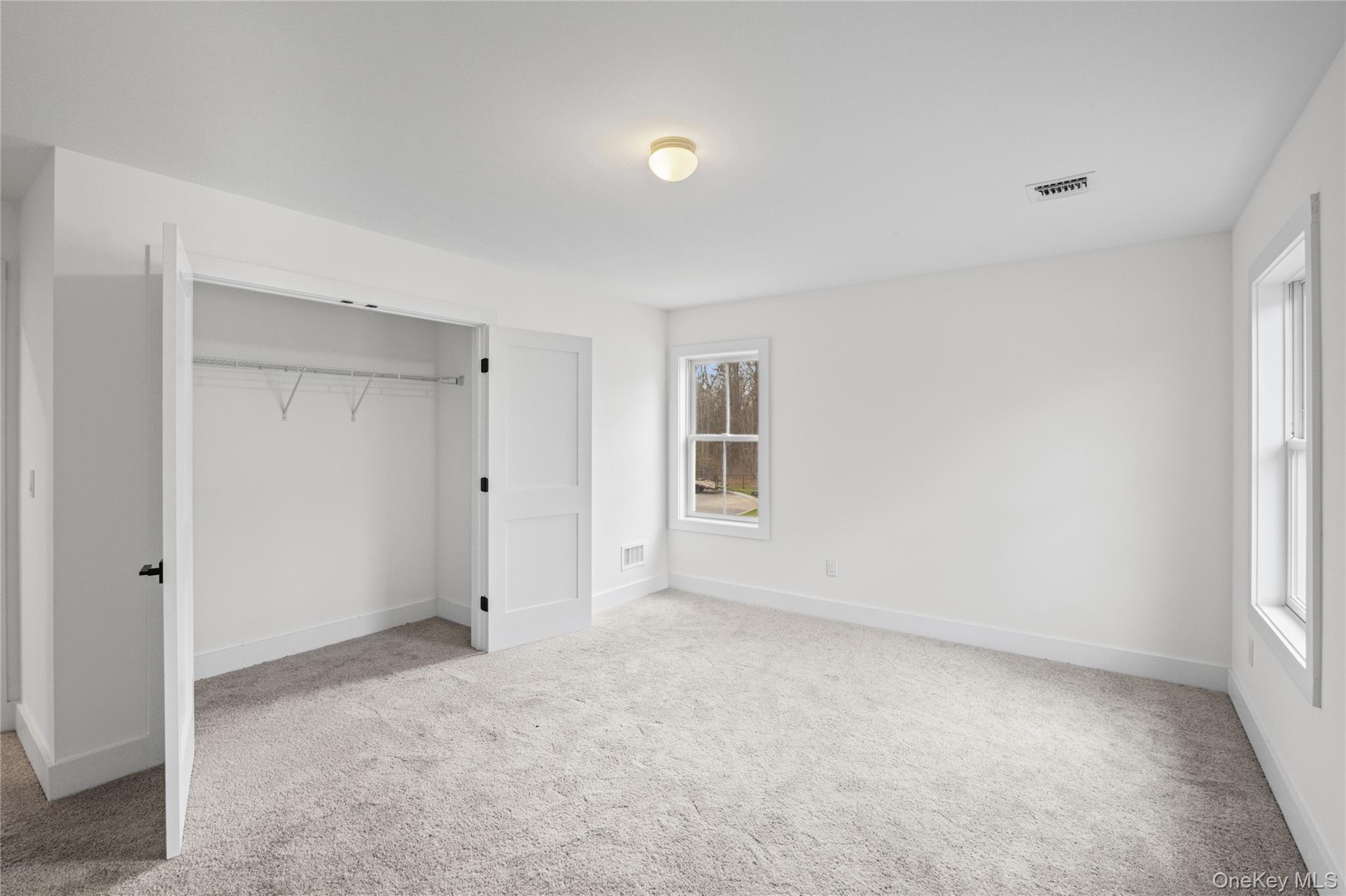 Single Family Jersey Avenue  Suffolk County, NY 11764, MLS-990098-39
