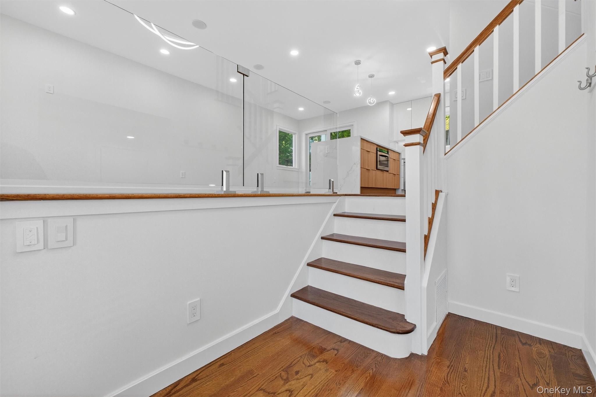 Single Family Buena Vista Westchester County, NY 10566, MLS-990105-3