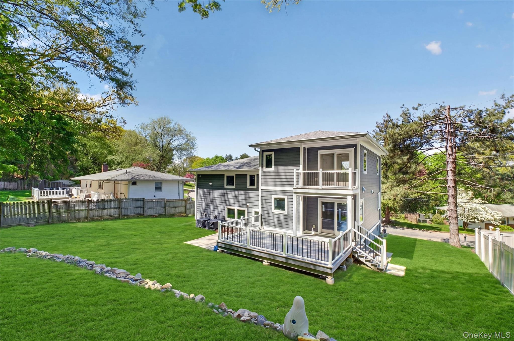Single Family Buena Vista Westchester County, NY 10566, MLS-990105-41