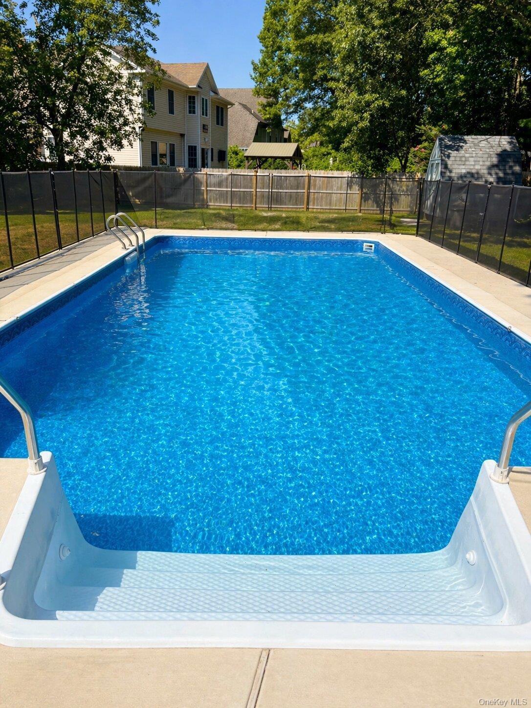 Single Family Public  Suffolk County, NY 11788, MLS-990121-28