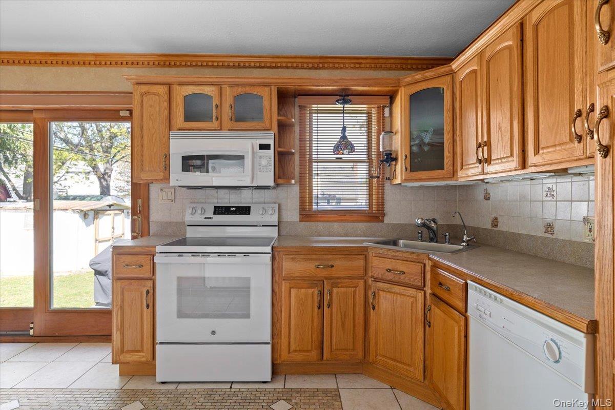 Single Family Louis  Nassau County, NY 11735, MLS-990141-13