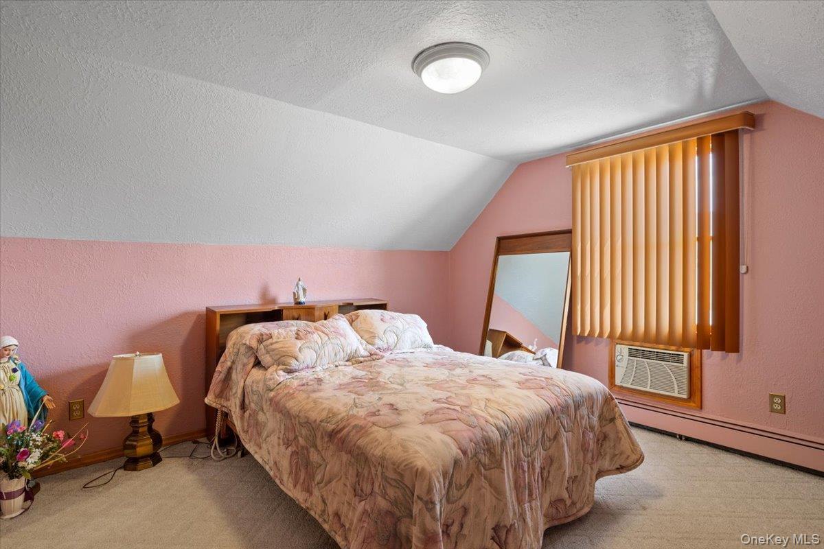 Single Family Louis  Nassau County, NY 11735, MLS-990141-21