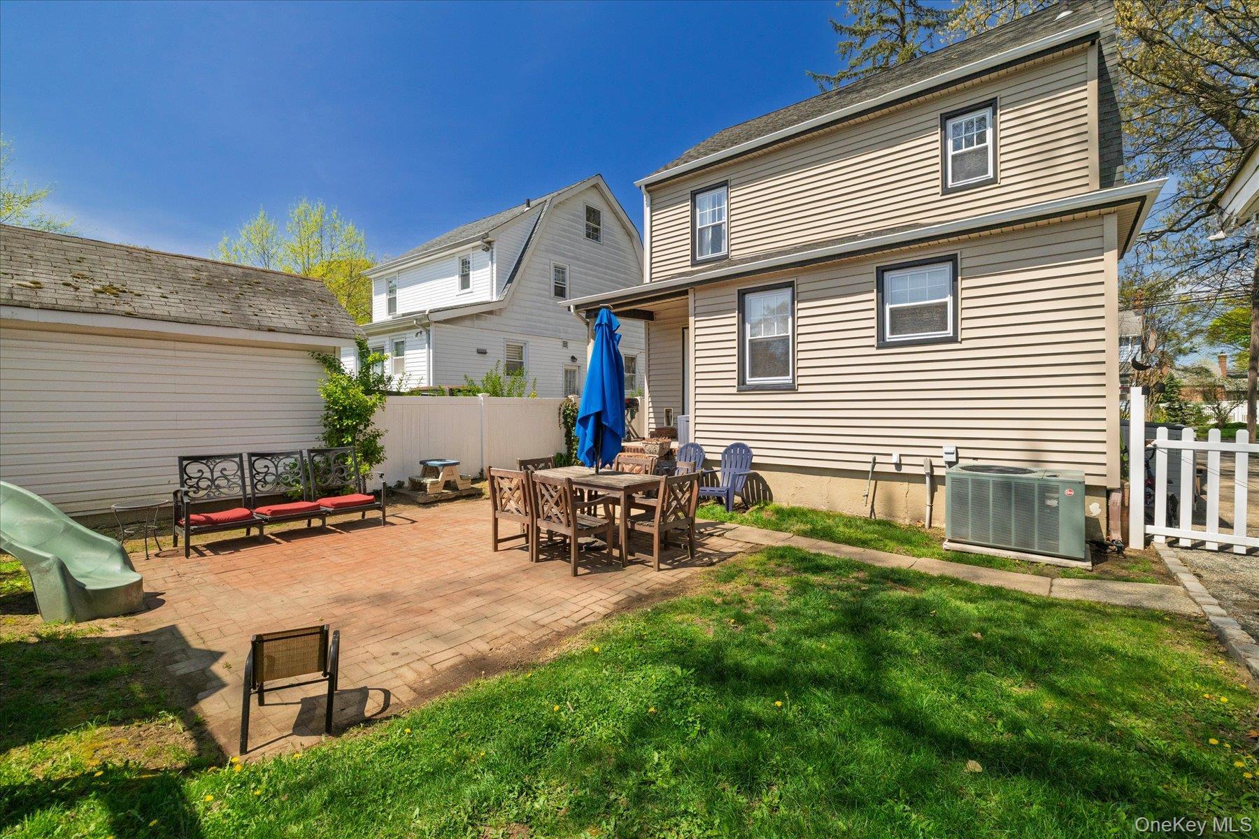 Single Family Nassau  Nassau County, NY 11565, MLS-990147-20