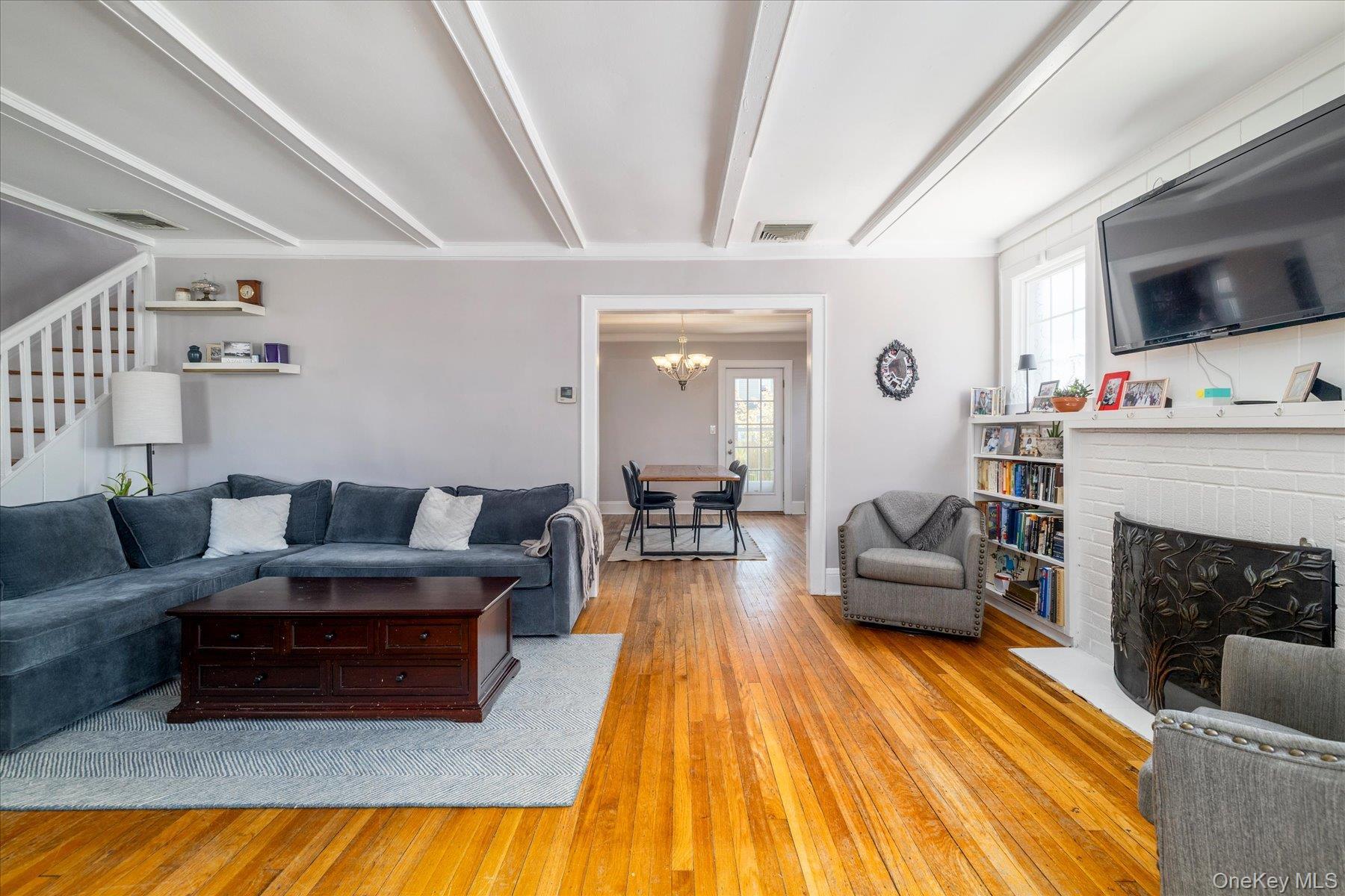 Single Family Nassau  Nassau County, NY 11565, MLS-990147-6