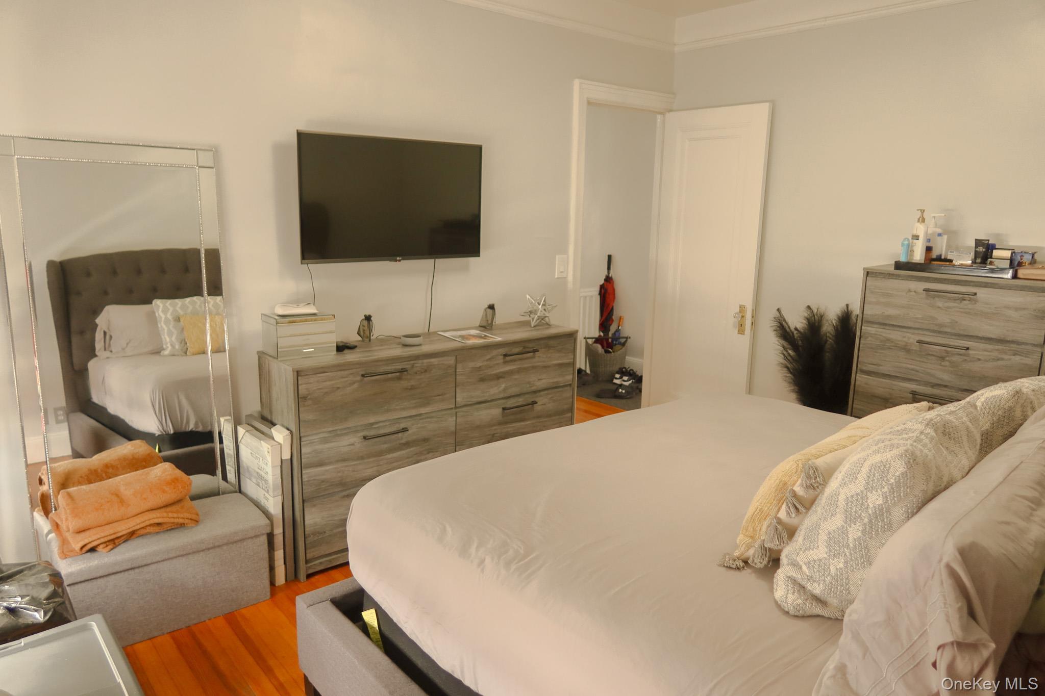 Single Family Adee  Bronx, NY 10467, MLS-990150-18