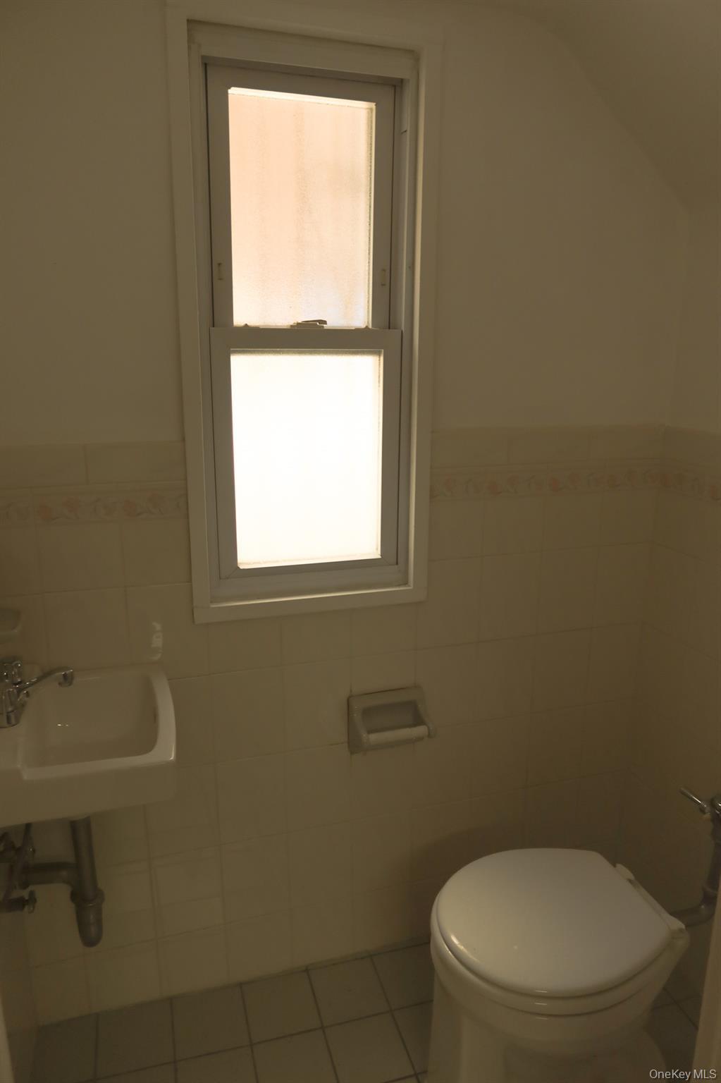 Single Family Adee  Bronx, NY 10467, MLS-990150-23