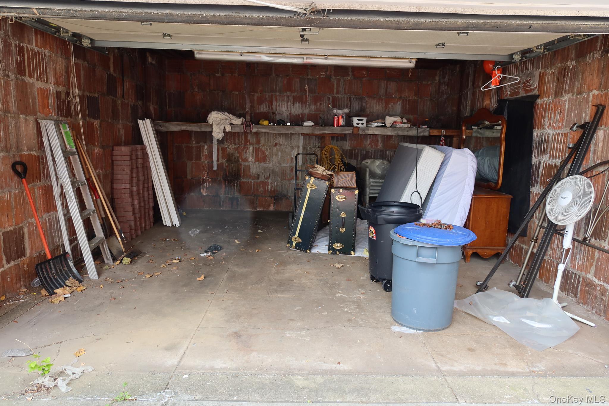 Single Family Adee  Bronx, NY 10467, MLS-990150-33