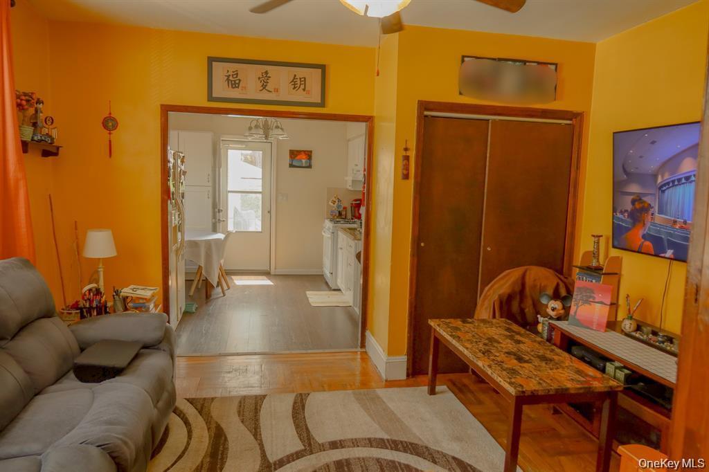 Single Family Adee  Bronx, NY 10467, MLS-990150-4
