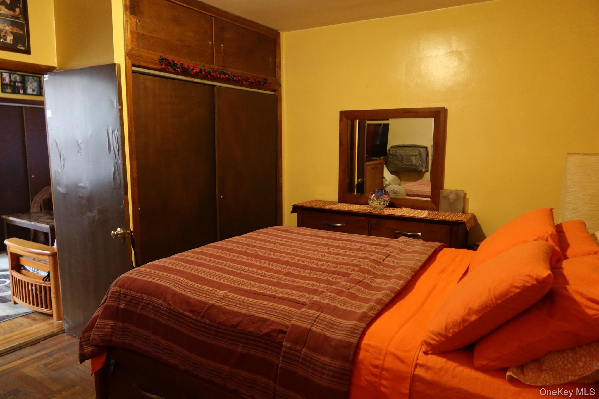 Single Family Adee  Bronx, NY 10467, MLS-990150-5