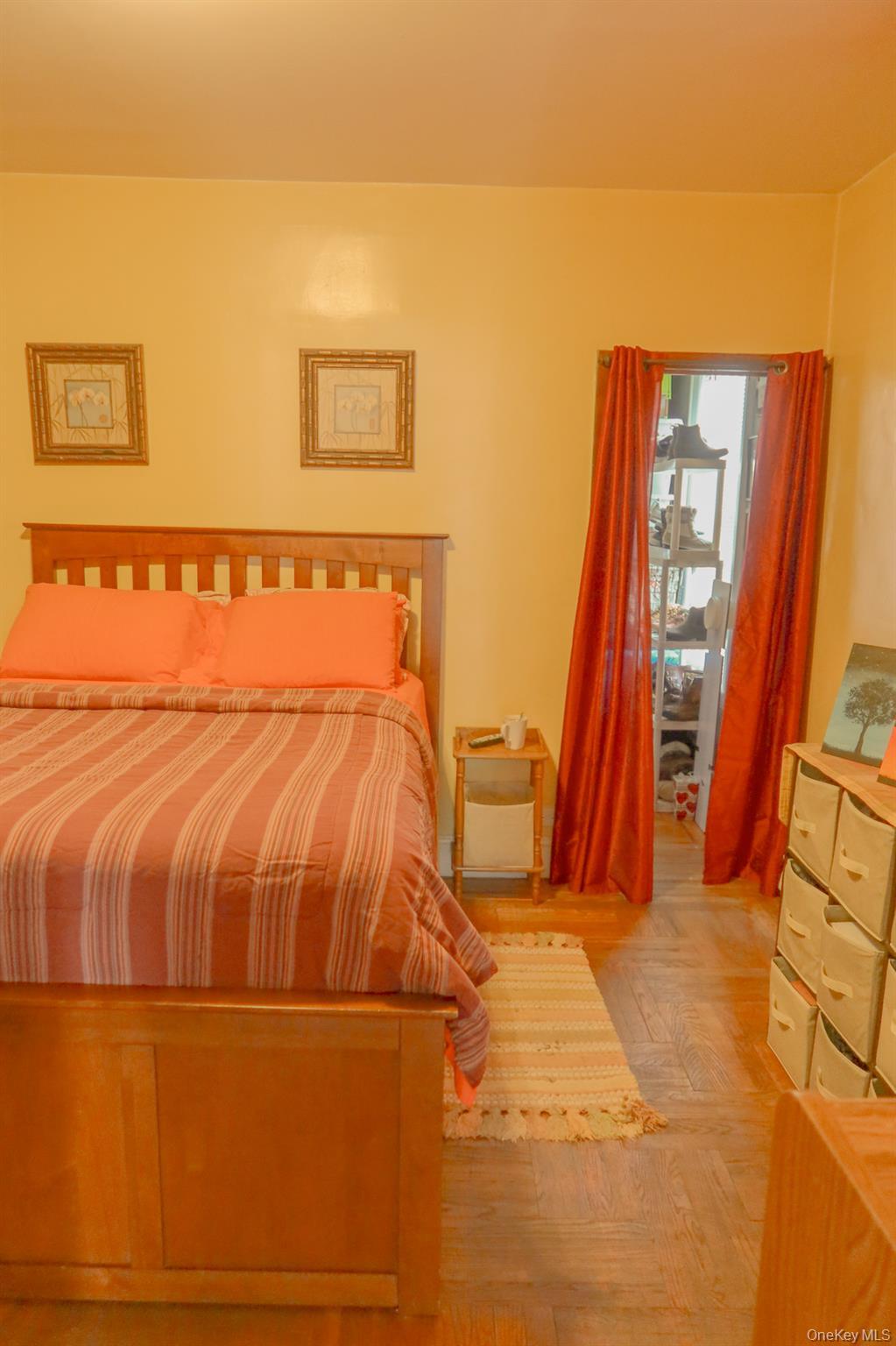 Single Family Adee  Bronx, NY 10467, MLS-990150-7