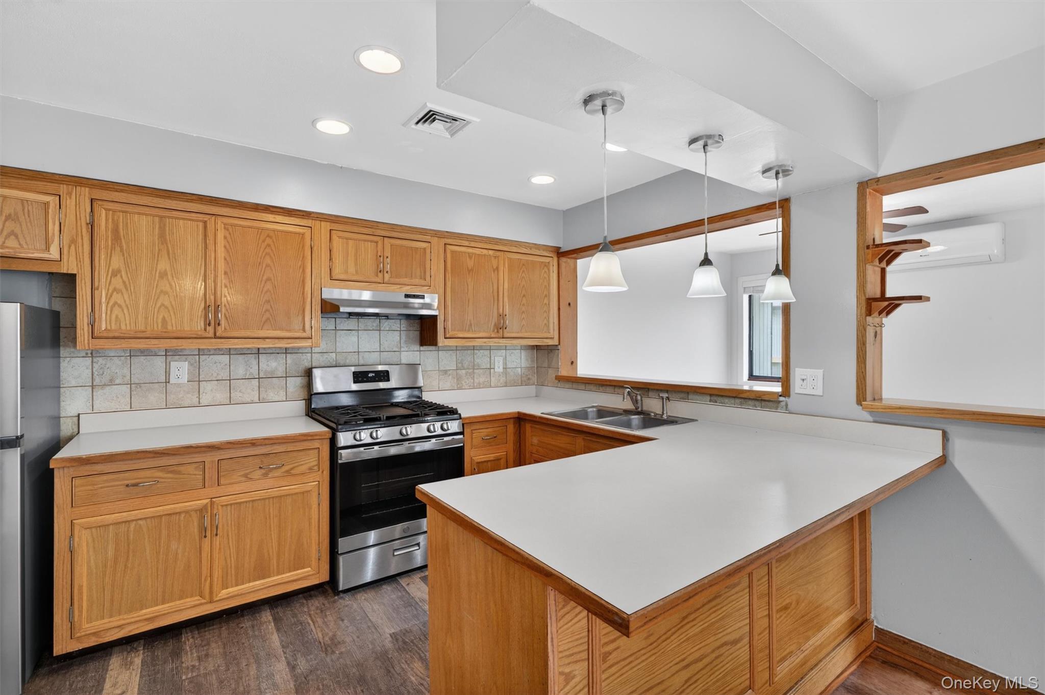 Single Family Charlotte  Orange County, NY 10940, MLS-990169-15