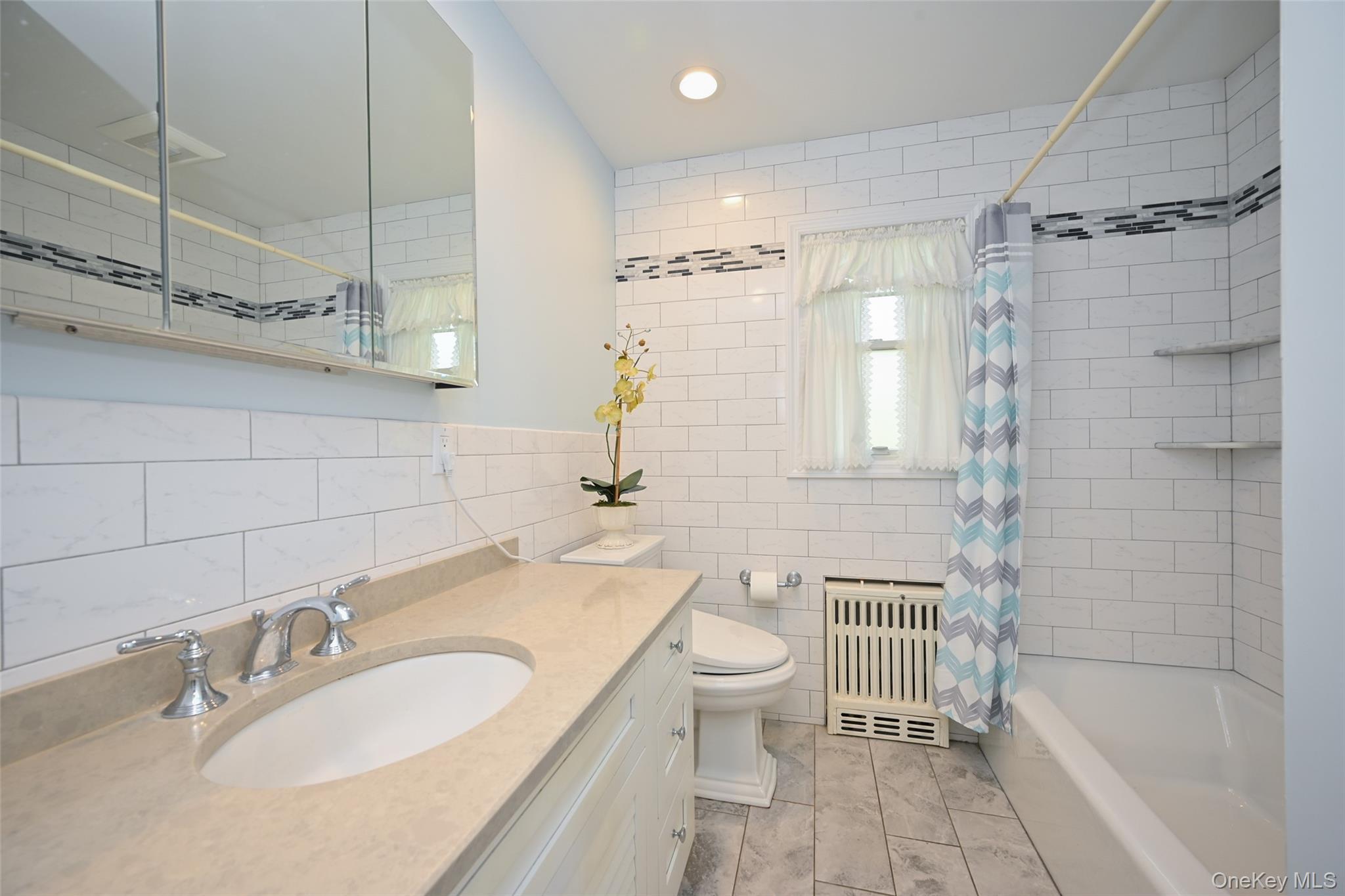 Single Family Roundabout  Suffolk County, NY 11787, MLS-990199-14