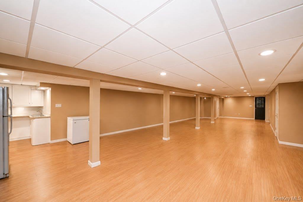 Single Family Roundabout  Suffolk County, NY 11787, MLS-990199-18