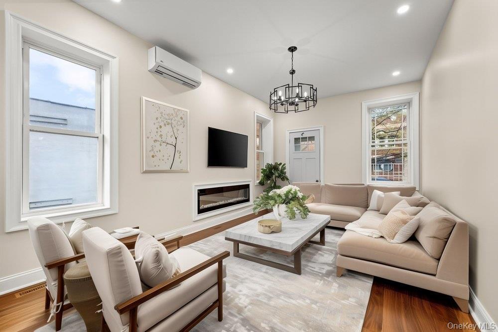 Single Family Watkins  Brooklyn, NY 11212, MLS-990208-14