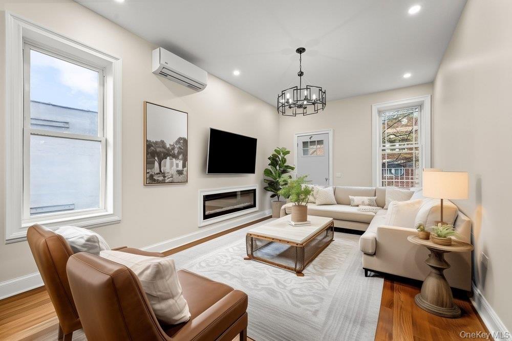 Single Family Watkins  Brooklyn, NY 11212, MLS-990208-16