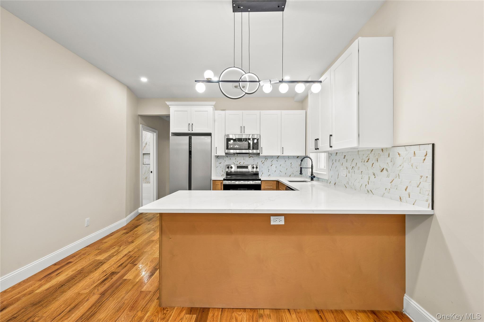 Single Family Watkins  Brooklyn, NY 11212, MLS-990208-29