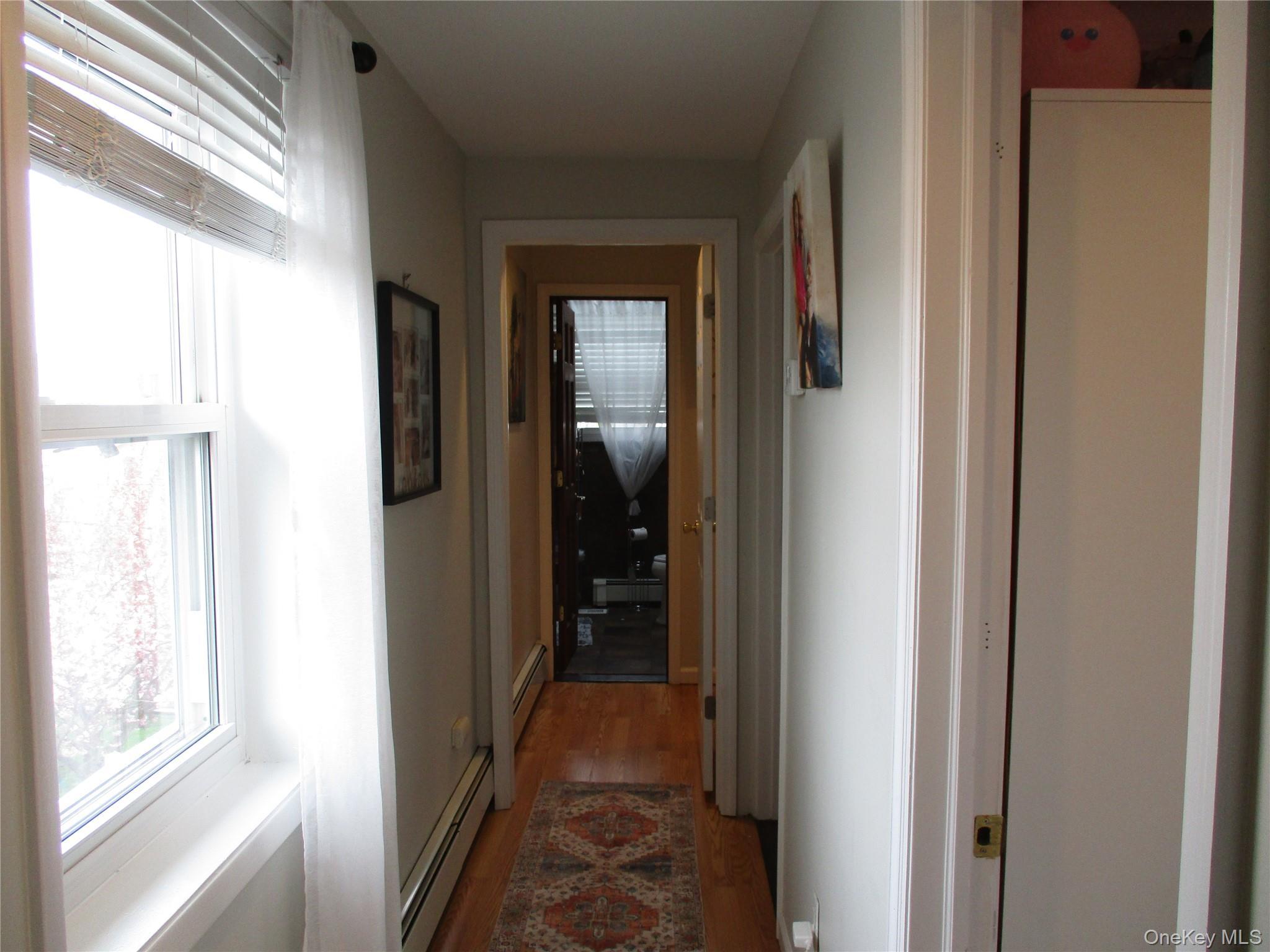 Single Family Kopf  Nassau County, NY 11710, MLS-990214-13