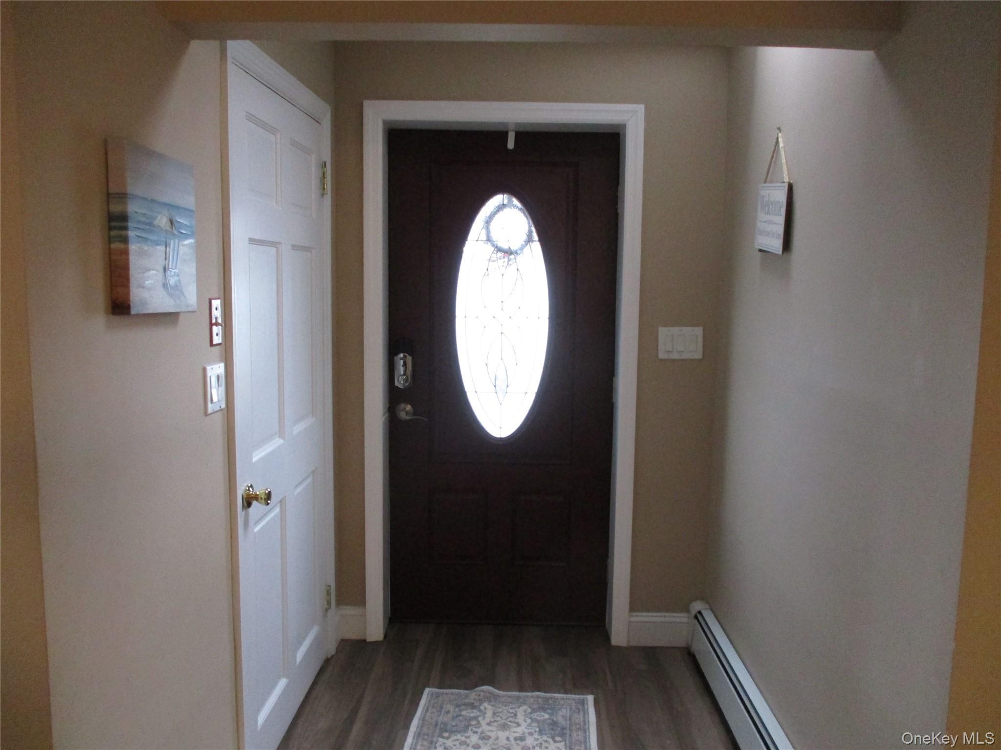 Single Family Kopf  Nassau County, NY 11710, MLS-990214-3