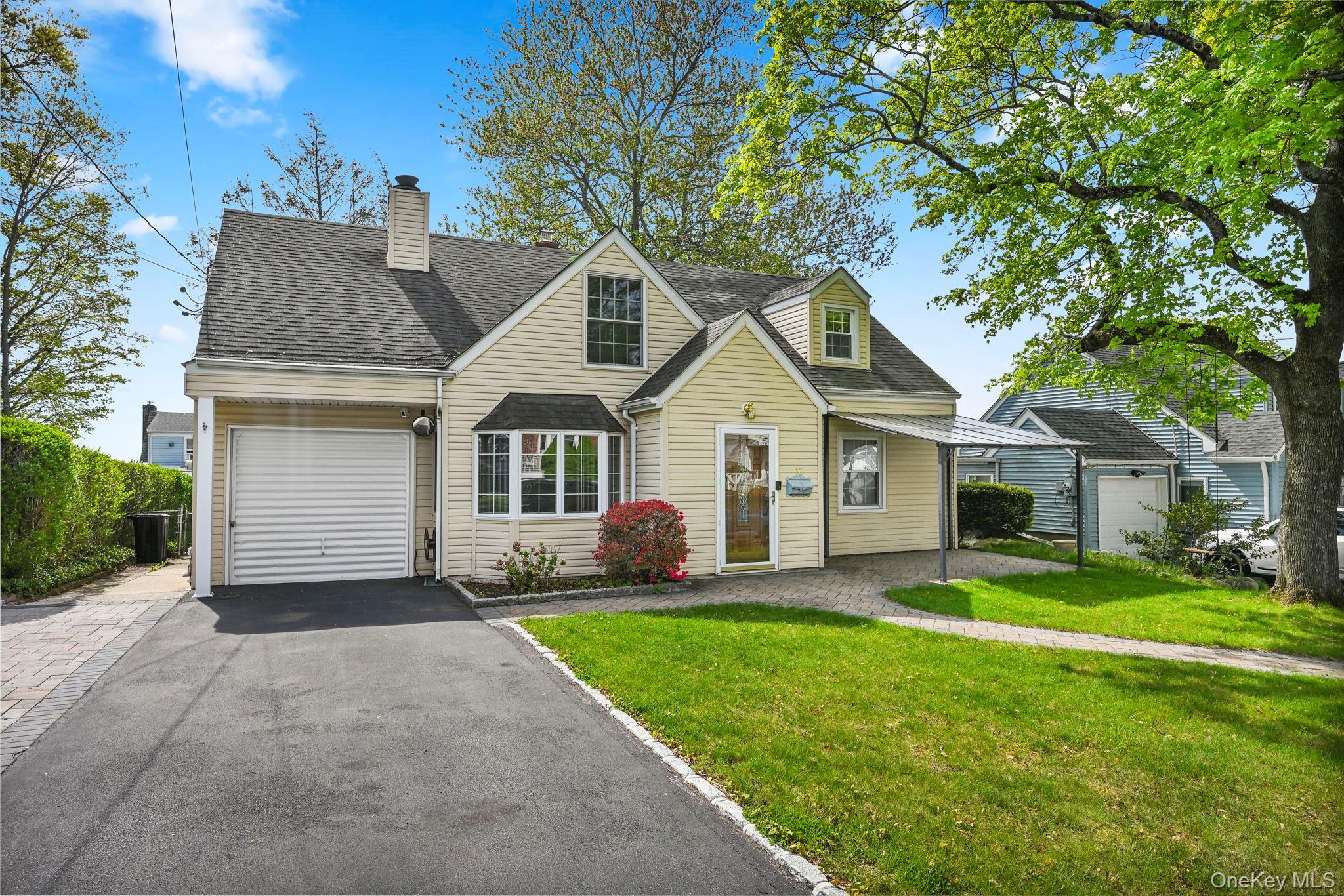 Single Family Croydon  Westchester County, NY 10710, MLS-990221-2